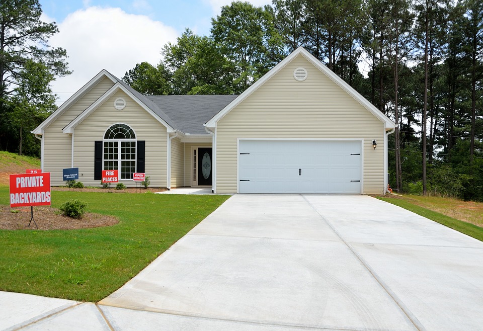 house with garage